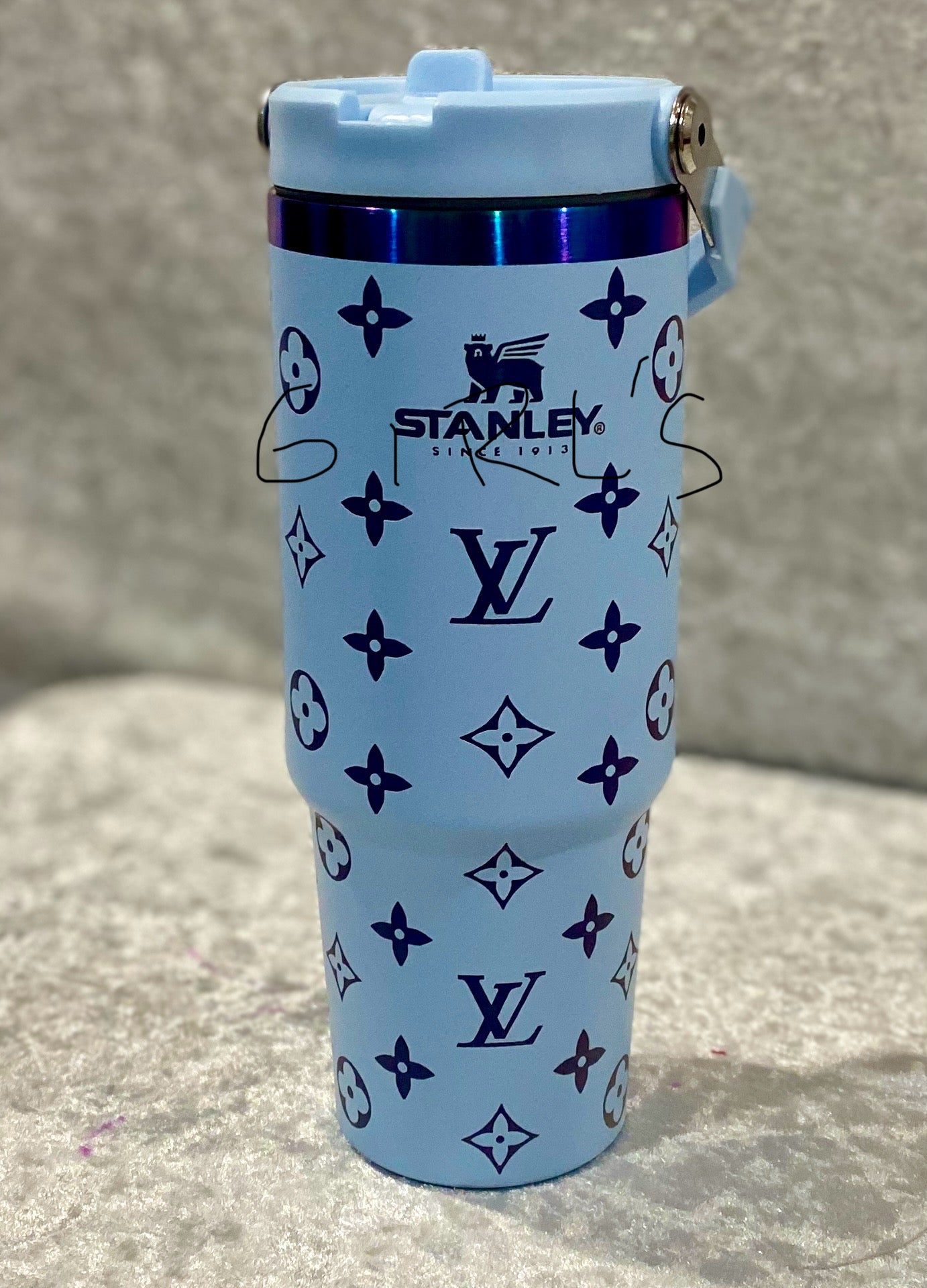 L V 30 oz Stainless Steel Cup