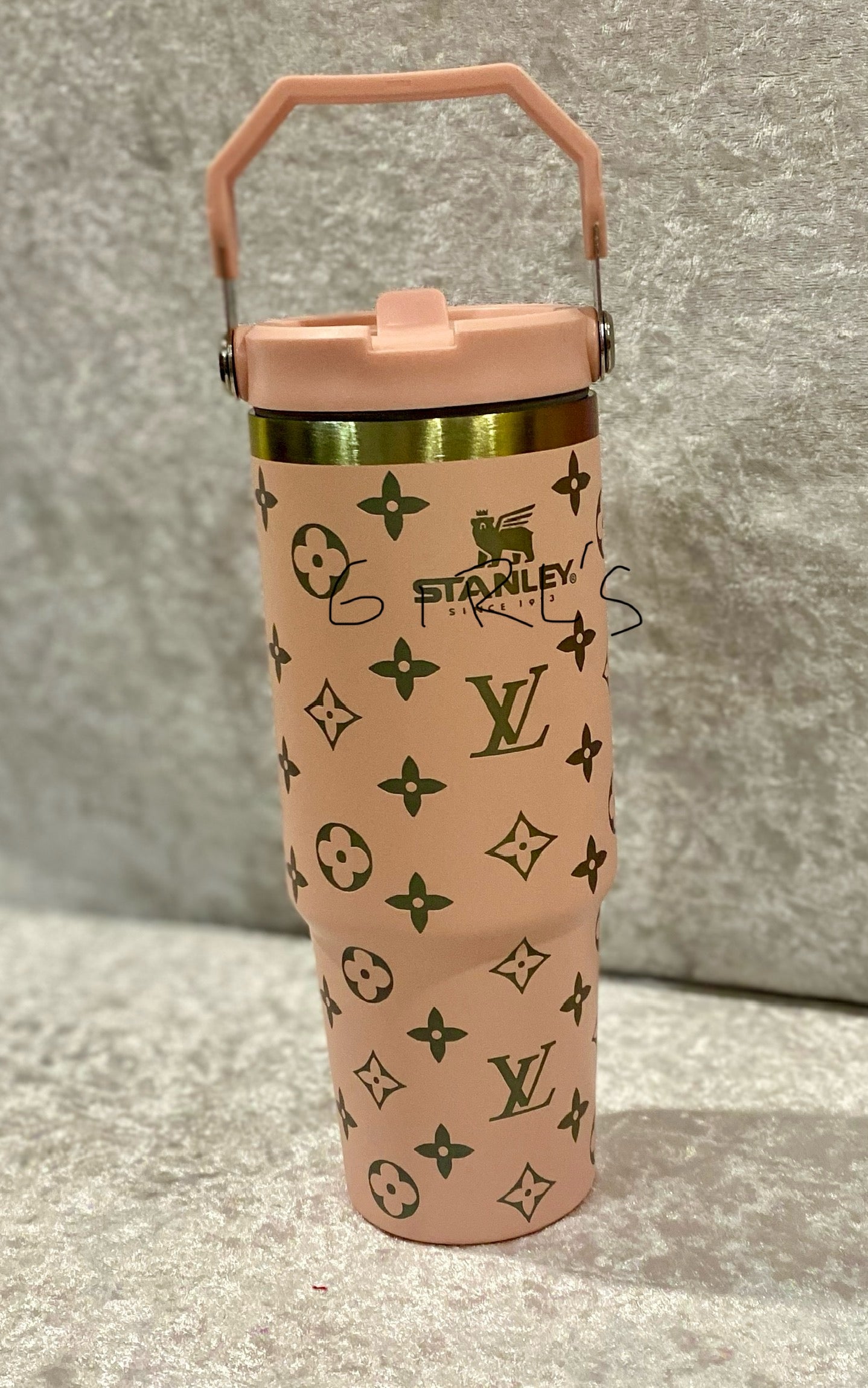 L V 30 oz Stainless Steel Cup