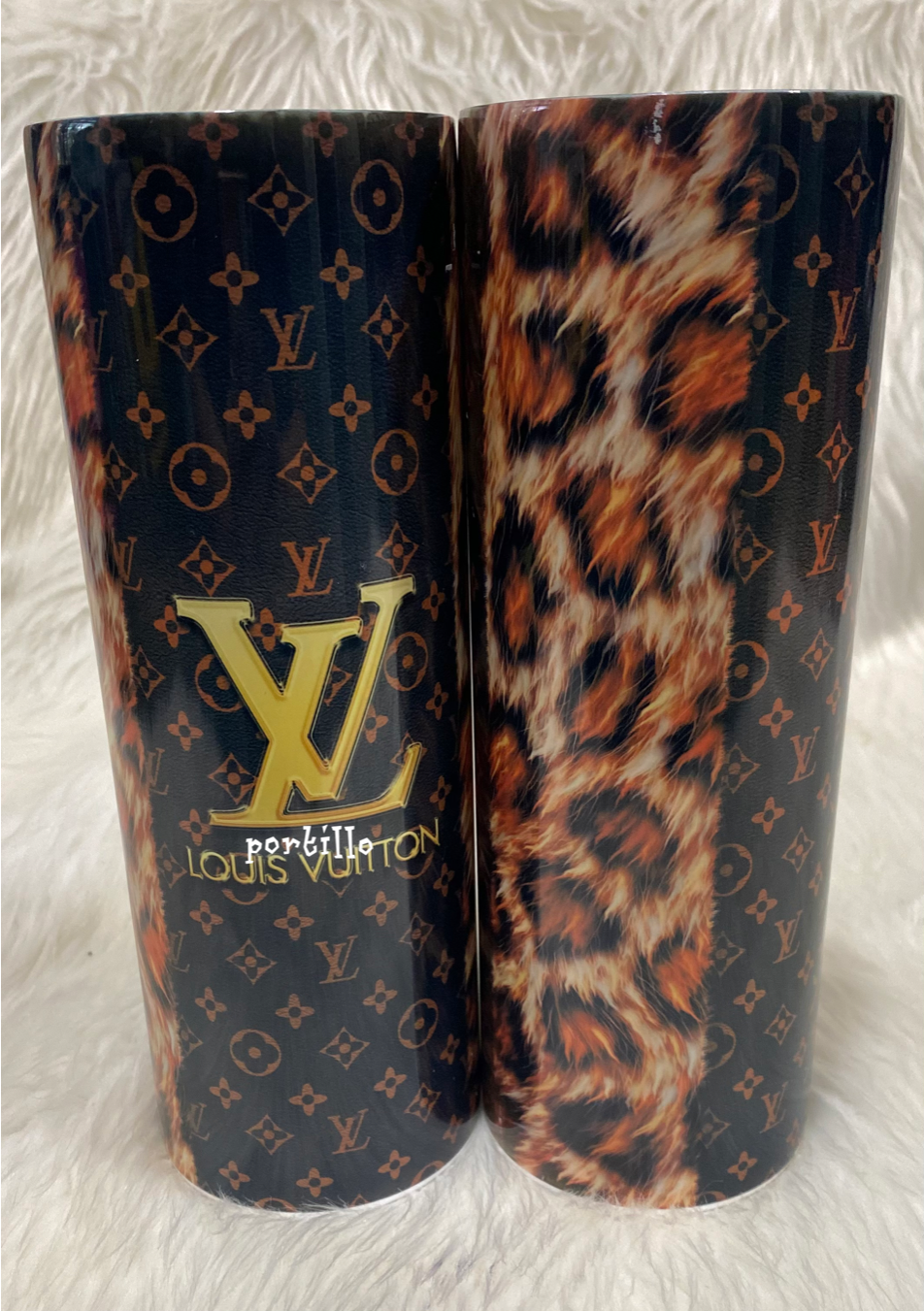 Vaso peludo marrón